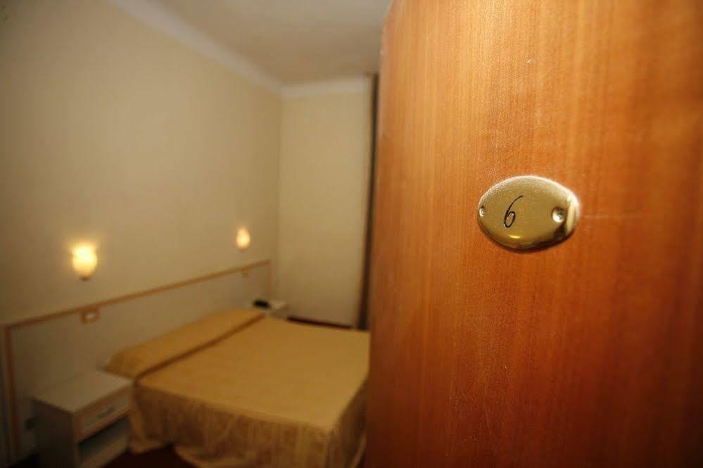 Hotel Adler Milano Exterior foto